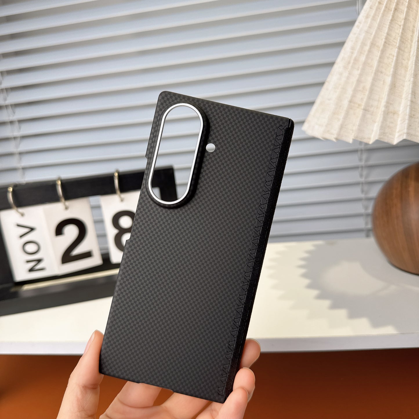 Galaxy Z Fold 8 Ultra Original Carbon Fiber Magnetic Case for Magnet Wireless Charging