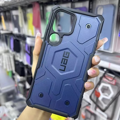 UAG Pathfinder PRO Magsafe SERIES