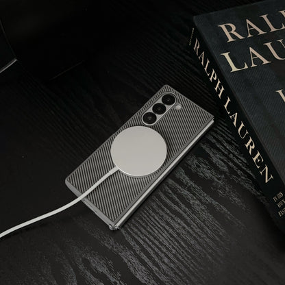 Carbon Fiber Magnetic Fiber Case With Magsafe